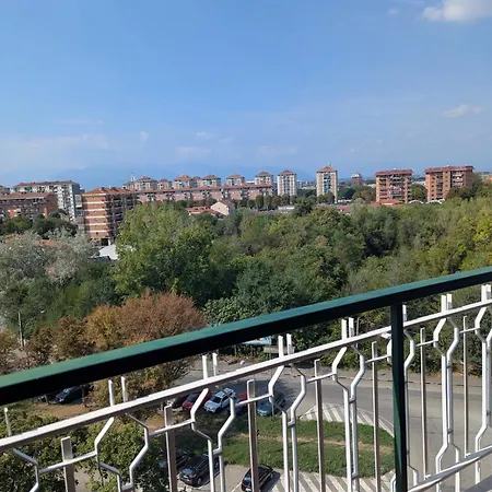 Casa Sauro, Upper Floor, Near The Stadium *